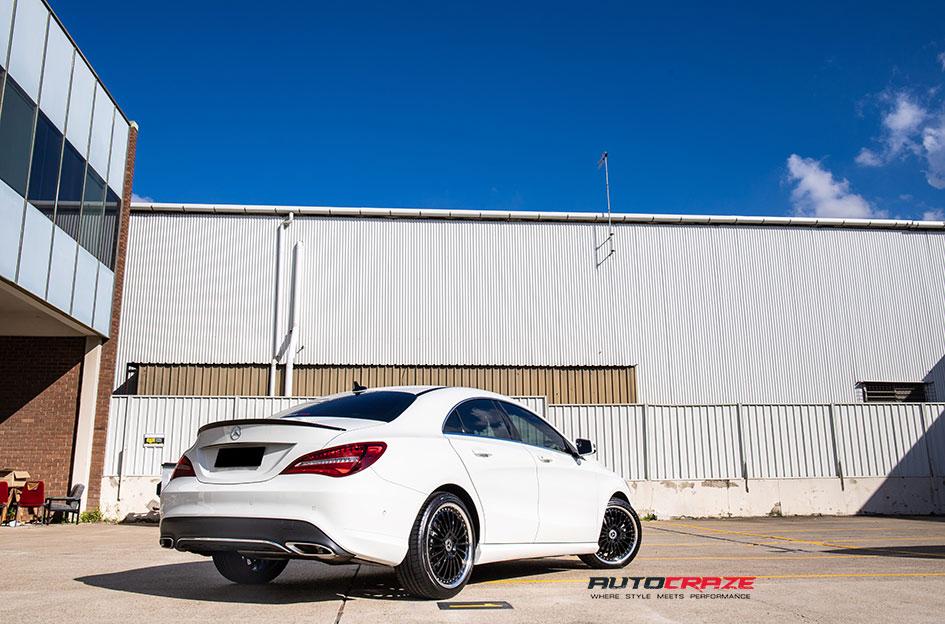 MERCEDES CLA CLASS SILVERSTONE GLOSS BLACK STAINLESS STEEL LIP